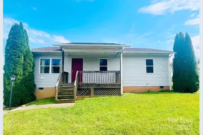 114 Major Way, Hendersonville, NC 28792 - Photo 1