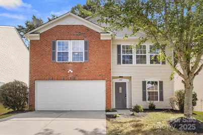 6007 Shortleaf Pine Court, Charlotte, NC 28215 - Photo 1