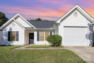 2925 Westwinds Ct, Charlotte, NC 28214 - Photo 1