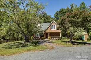 1950 Antler Dr, Catawba, SC 29704 - Photo 1