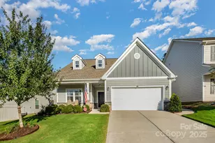 142 Canada Dr, Statesville, NC 28677 - Photo 1