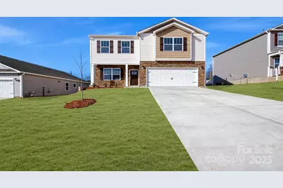 84 Queen Valley Way, Waynesville, NC 28786 - Photo 1