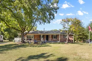 4661 Willie Bayne Ln, Heath Springs, SC 29058 - Photo 1