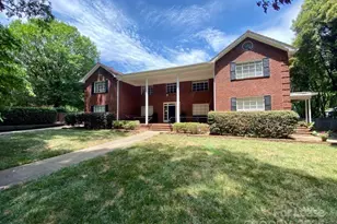 1708 Dilworth Rd, Charlotte, NC 28203 - Photo 1