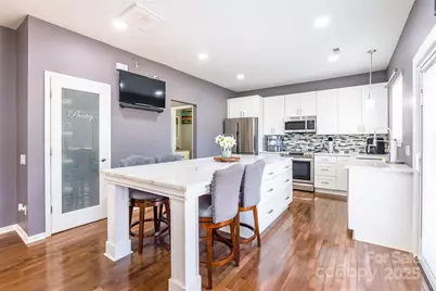 2719 Mulberry Pond Drive, Charlotte, NC 28208 - Photo 1