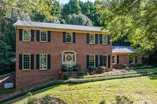 240 37th Ave Pl NW, Hickory, NC 28601 - Photo 1