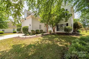 137 Chandeleur Dr, Mooresville, NC 28117 - Photo 1