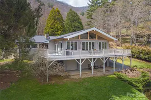 55 Grove Park, Waynesville, NC 28786 - Photo 1