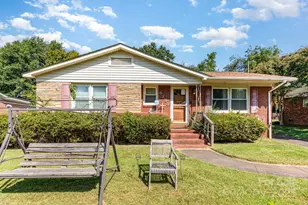 4738 Brooktree Dr, Charlotte, NC 28208 - Photo 1