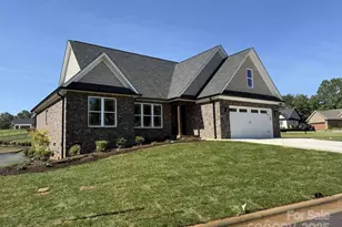 4173 Holly Cir NE, Conover, NC 28613 - Photo 1