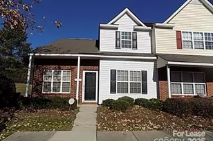 1814 Birch Heights Ct, Charlotte, NC 28213 - Photo 1