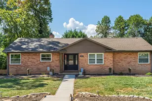 393 10th St Dr NW, Hickory, NC 28601 - Photo 1