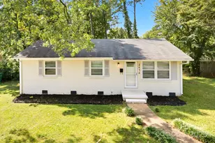 2416 Carrington Ct, Charlotte, NC 28208 - Photo 1