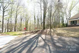 534 Pierson Dr, Charlotte, NC 28205 - Photo 1
