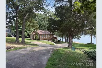 2060 Stoneview Circle, Shelby, NC 28150 - Photo 1