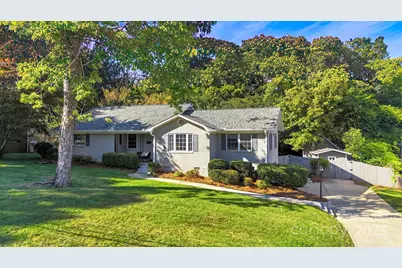 539 Hollis Road, Charlotte, NC 28209 - Photo 1