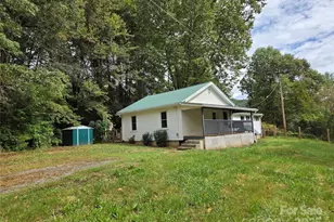 148 Huffman Rd, Clyde, NC 28721 - Photo 1