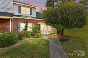 3649 Huyton Ct, Charlotte, NC 28215 - Photo 1