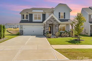 2769 Monument Pt Cir, Fort Mill, SC 29715 - Photo 1