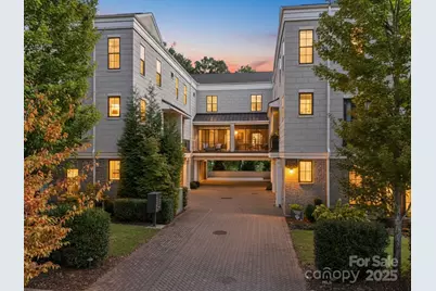 1708 Lombardy Circle #C, Charlotte, NC 28203 - Photo 1