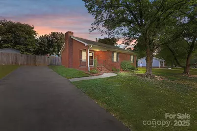 2211 Medlin Court, Kannapolis, NC 28083 - Photo 1