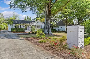 2821 Sharon Rd, Charlotte, NC 28211 - Photo 1