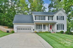 703 Tulip Tree Ct, Fletcher, NC 28732 - Photo 1