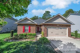 440 Planters Way, Mount Holly, NC 28120 - Photo 1