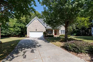 206 Coburn Ct, Fort Mill, SC 29715 - Photo 1