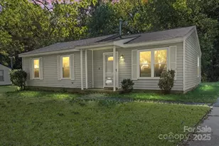 5924 Bridlewood Ln, Charlotte, NC 28215 - Photo 1