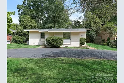 553 Kenlough Drive, Charlotte, NC 28209 - Photo 1