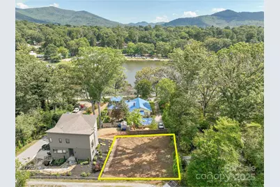 312 Lake Oak Drive, Black Mountain, NC 28711 - Photo 1