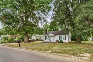 1245 Mitchell Ave, Statesville, NC 28677 - Photo 1