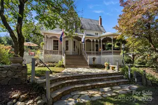 59 Coates St, Saluda, NC 28773 - Photo 1