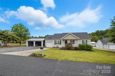 967 Russell Ridge Drive, Catawba, NC 28609 - Photo 1