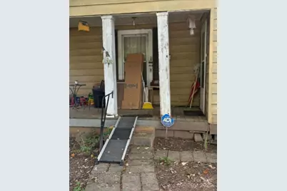 204 Maryland Avenue E, Bessemer City, NC 28016 - Photo 1