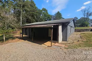 128 Virginia Ridge Ln, Statesville, NC 28625 - Photo 1