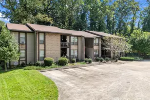 333 W Lake Ave, Hendersonville, NC 28739 - Photo 1