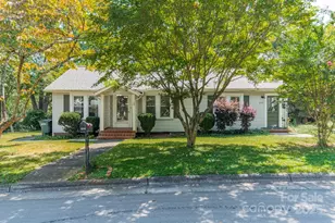 316 E Church St, Troutman, NC 28166 - Photo 1