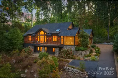 16 Faulkner Avenue, Asheville, NC 28805 - Photo 1