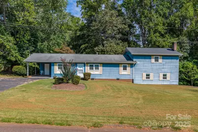 3572 Spring Valley Drive, Newton, NC 28658 - Photo 1