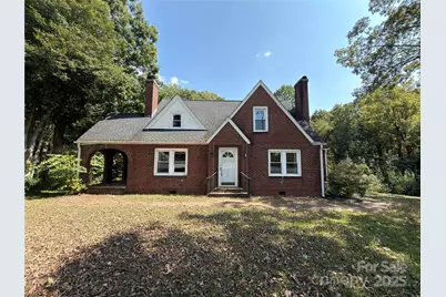 4216 N Center Street, Hickory, NC 28601 - Photo 1