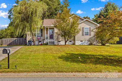 123 Garden Street, Troutman, NC 28166 - Photo 1