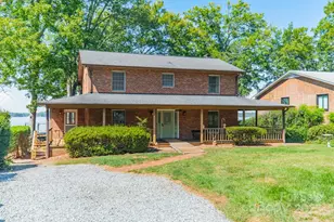 21107 Island Forest Dr, Cornelius, NC 28031 - Photo 1