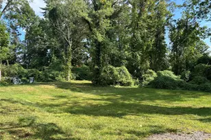 1030 N Justice St, Hendersonville, NC 28791 - Photo 1