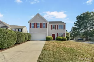 3915 Cameron Run Ln, Matthews, NC 28105 - Photo 1