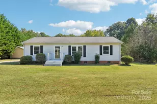 1367 Aragon Beach Rd, Rock Hill, SC 29732 - Photo 1