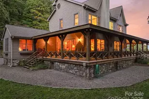 501 Laurel Ridge Dr, Waynesville, NC 28786 - Photo 1