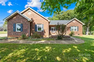 107 Southern Pines Dr, Shelby, NC 28152 - Photo 1