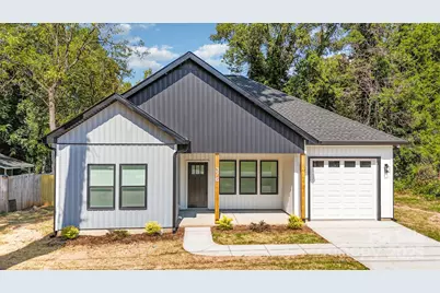 376 Sharpe Street, Mooresville, NC 28115 - Photo 1